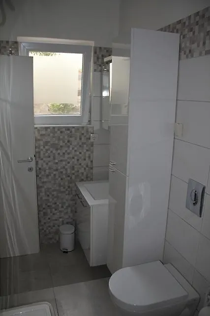 Διαμέρισμα Apartmani Derdic Drage Pakostane