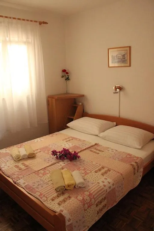 Διαμέρισμα Apartmani Derdic Drage Pakostane