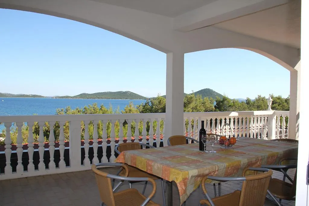 Apartmani Derdic Drage Pakostane 0*,